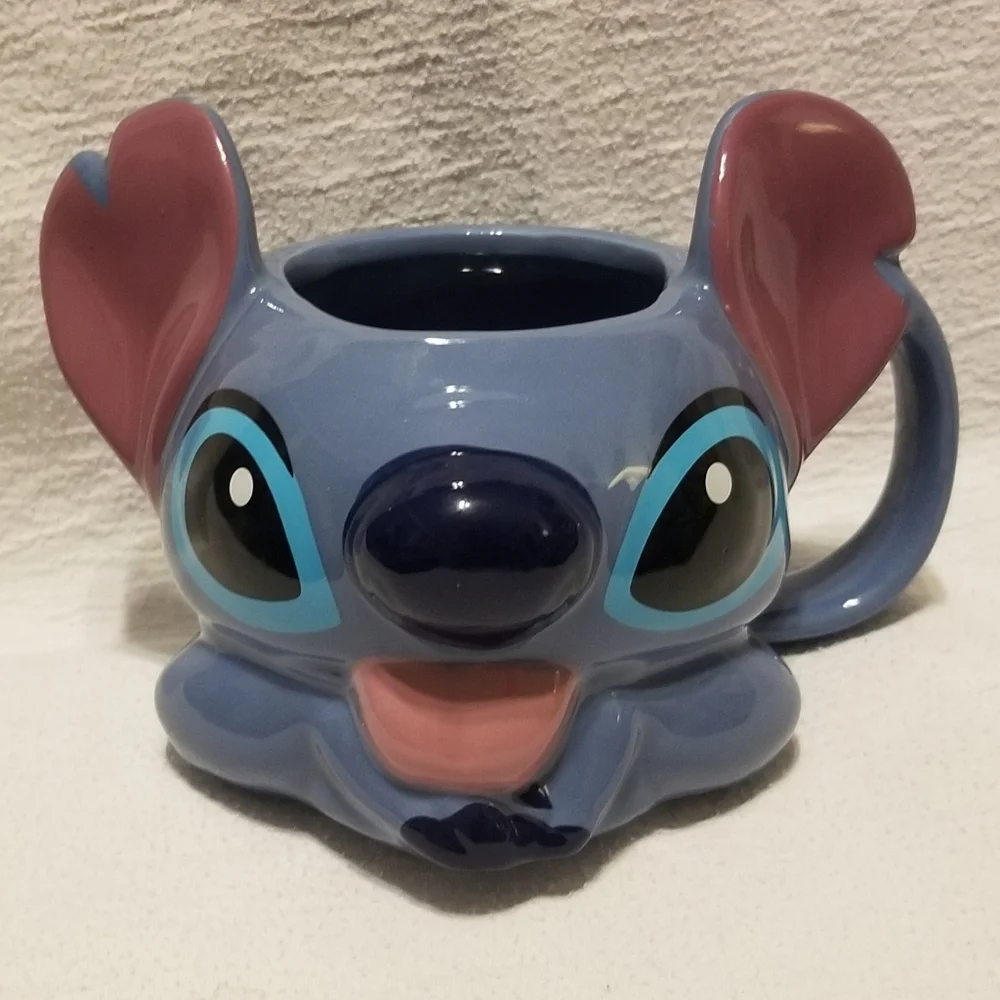 Adorable 😍 : Stitch sticking out tongue mug, NWT- but with flaw - Picture 2 of 5